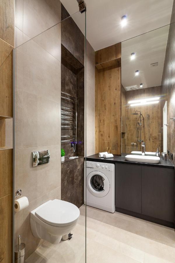 Royal Apartment On Leontovicha 7/2 Лвив Екстериор снимка